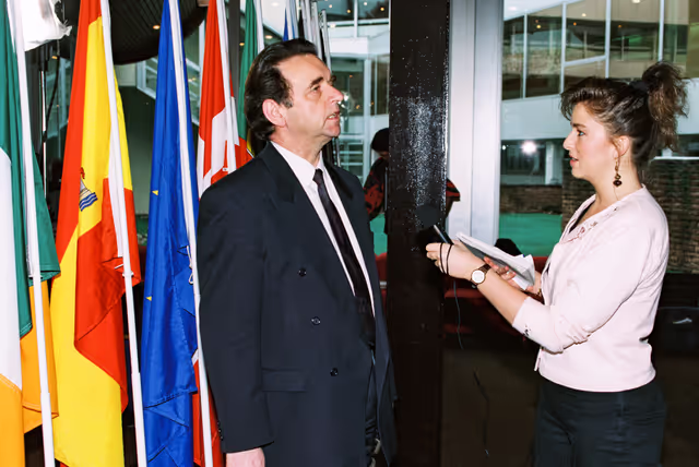 Fotografija 1: MEP George STEVENSON during an interview in Strasbourg