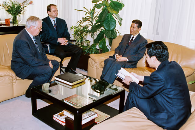 Fotografie 31: Egon KLEPSCH - EP President meets with TOMIHIKO KOBAYASHI Japan Ambassador