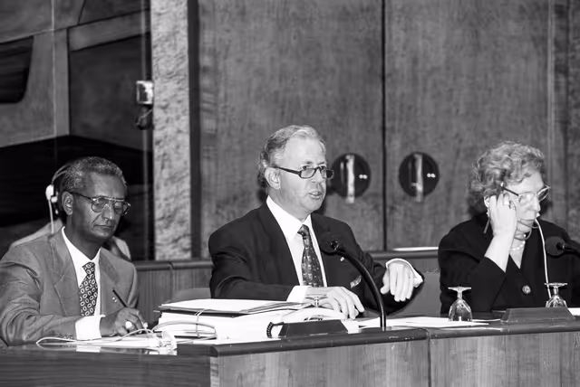 Zdjęcie 12: ACP-EU Joint Assembly - 15th session held in Luxembourg