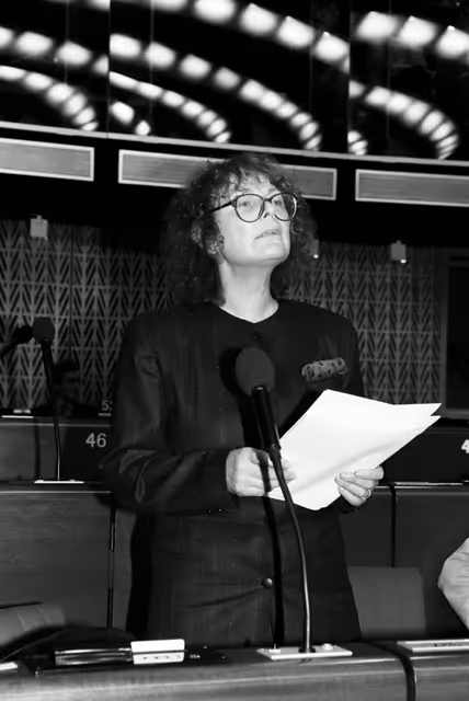 Fotografia 14: MEP Christa RANDZIO PLATH  in a Plenary session at the European Parliament.