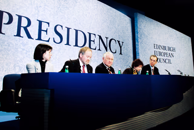 Fotagrafa 23: UK Precidency,  Edinburgh European Council