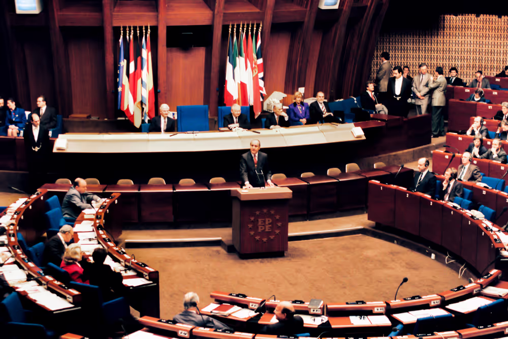 Thomas KLESTIL, President of Austria in the European Parliament