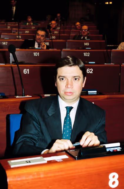 Fotografia 13: Luis PLANAS PUCHADES during a plenary session at the European Parliament.