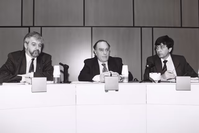 Fotagrafa 3: Meeting with British MEPs in Strasbourg