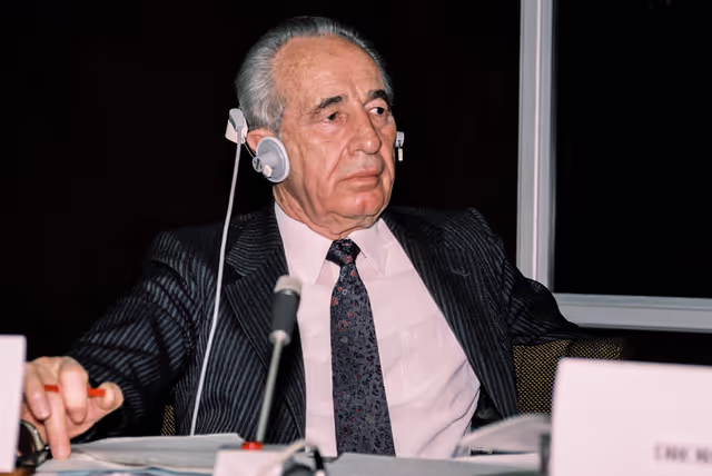 Fotografi 16: AFET Committee meeting with the Minister of Foreign Affairs of Israel.