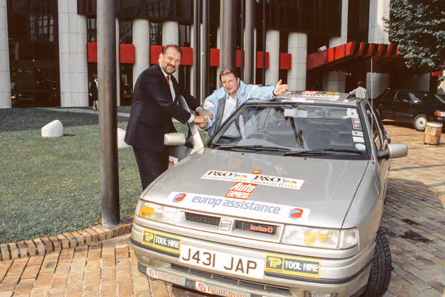 Fotografia 44: Mep Tom SPENCER meets with a guest at the EP in Strasbourg