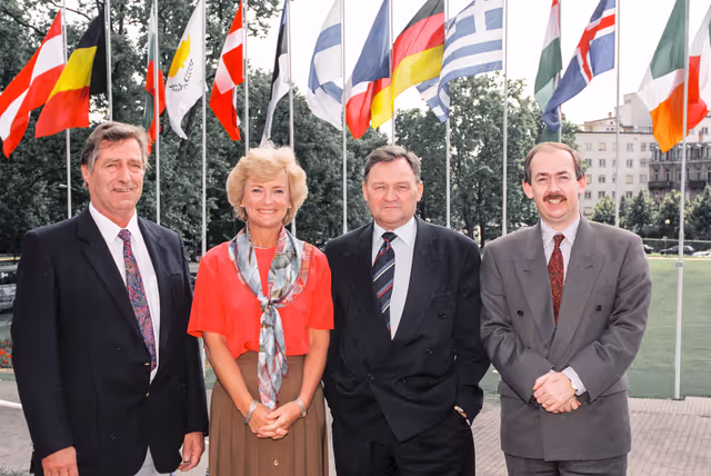 Fotografia 8: Group photo of British MEPs