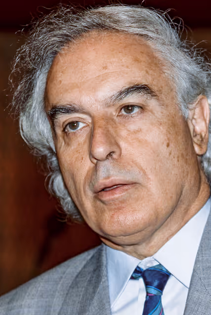 Nuotrauka 1: MEP Manuel MEDINA ORTEGA during the plenary session at the EP in Strasbourg