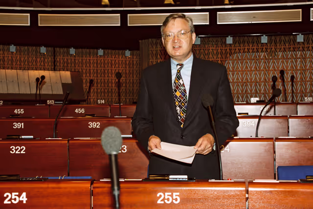 Nuotrauka 33: MEP Rolf LINKOHR during the plenary session at the EP in Strasbourg