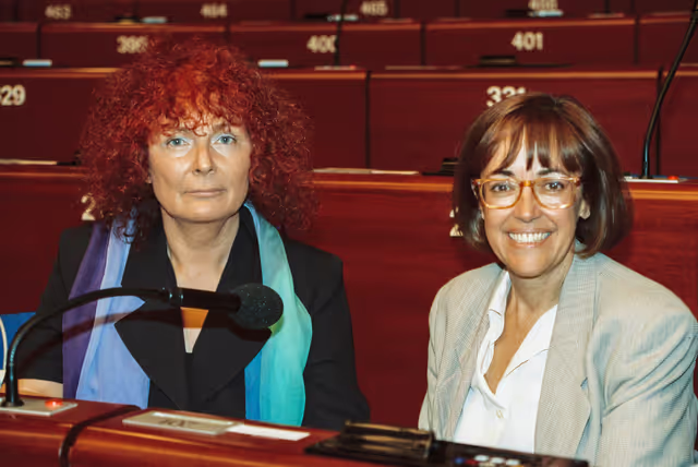 Nuotrauka 49: MEPs Christa RANDZIO-PLATH and Ludivina GARCIA ARIAS during the plenary session at the EP in Strasbourg