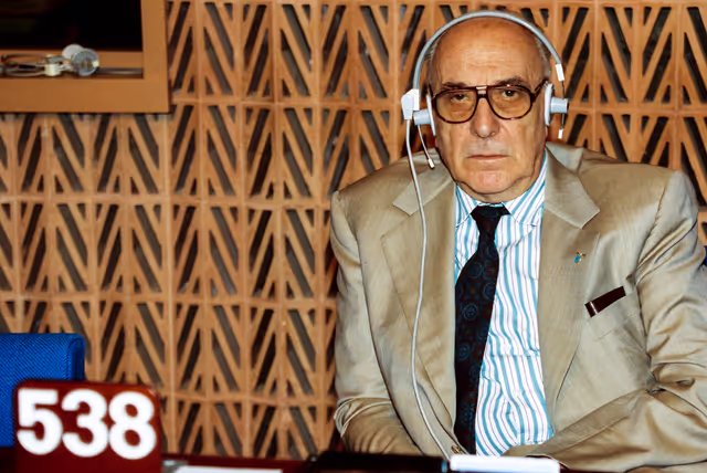 Nuotrauka 28: MEP Pietro MITOLOduring the plenary session at the EP in Strasbourg