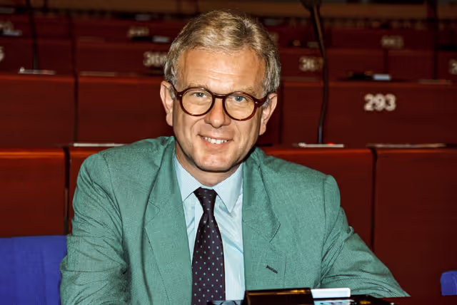 Nuotrauka 15: MEP Hans Gert POTTERING during the plenary session at the EP in Strasbourg