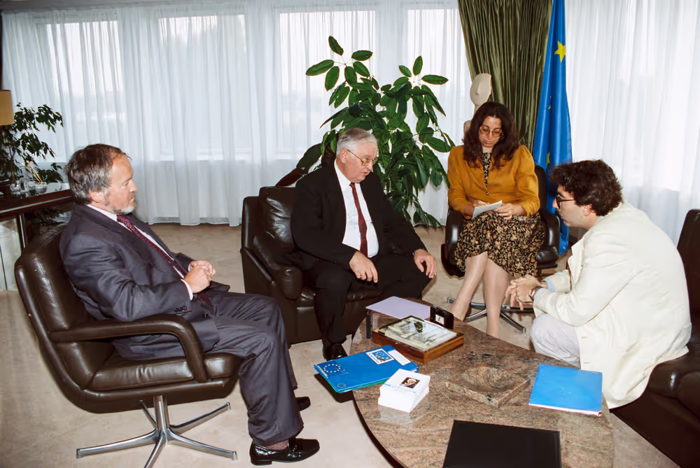 Egon KLEPSCH - EP President meets with a guest