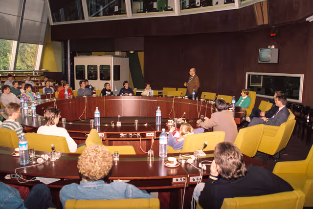 Foto 16: MEP's meet with students at the EP in Strasbourg