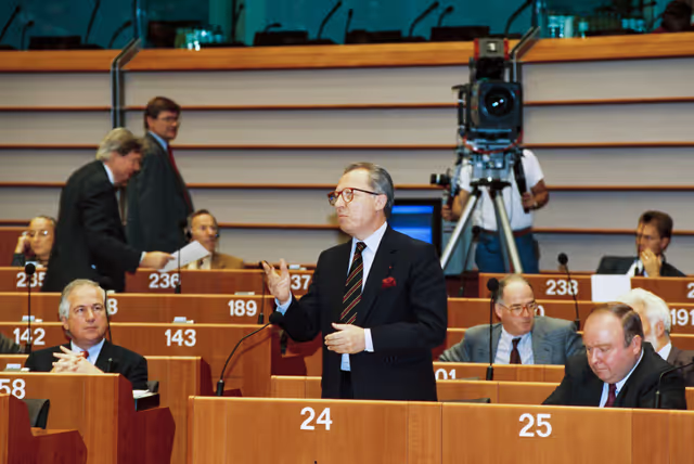 Foto 22: Plenary session in Brussels