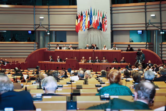 Foto 5: Plenary session in Brussels