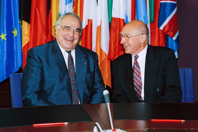 German Chancellor meets with the German MEPs of the EPP group