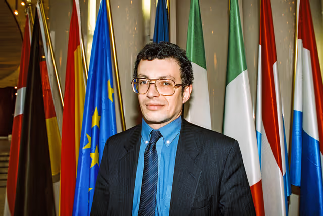 Photo 3 : MEP Edward NEWMAN at the European Parliament in Strasbourg