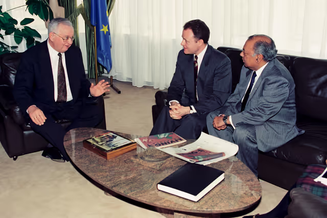 Suriet 3: EP President meets with Alan DONNELLY at the EP in Strasbourg.