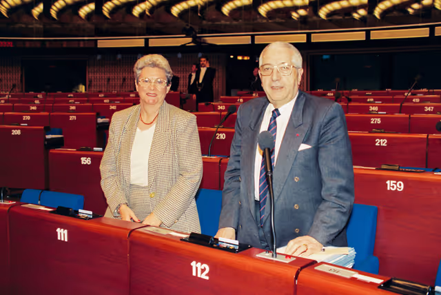 MEPs Janine CAYET and Robert DELOROZOY at the European Parliament in Strasbourg