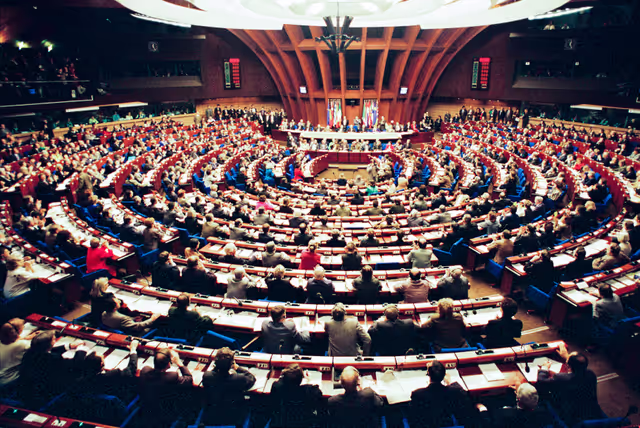 Снимка 19: Plenary session in Strasbourg