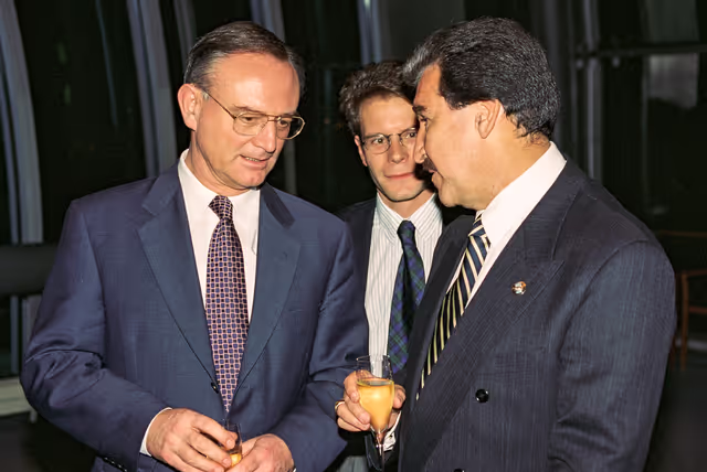 Billede 1: Dinner at the EP in Brussels on the occasion of the visit of the President of Guatemala.