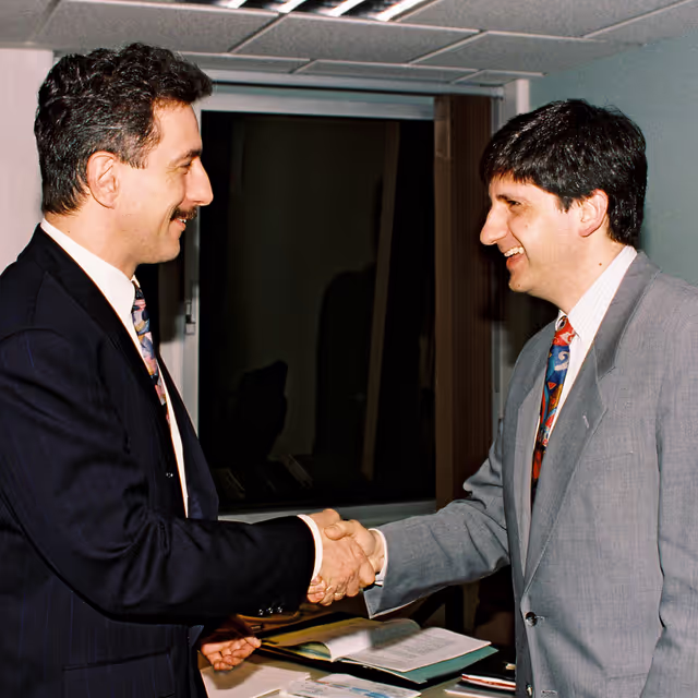 Suriet 6: Portrait of MEP Michael SPINDELEGGER meeting with a guest