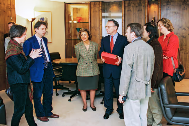 Foto 1: EP President meets with MEP Alexander LANGER and guests