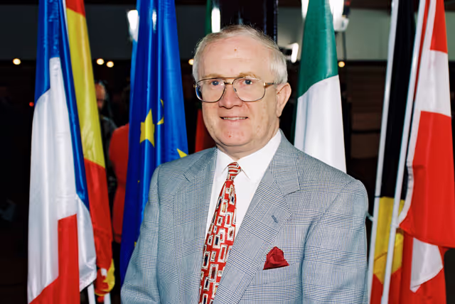 Fotografia 6: Portrait of MEP Pat the Cope GALLAGHER in Strasbourg