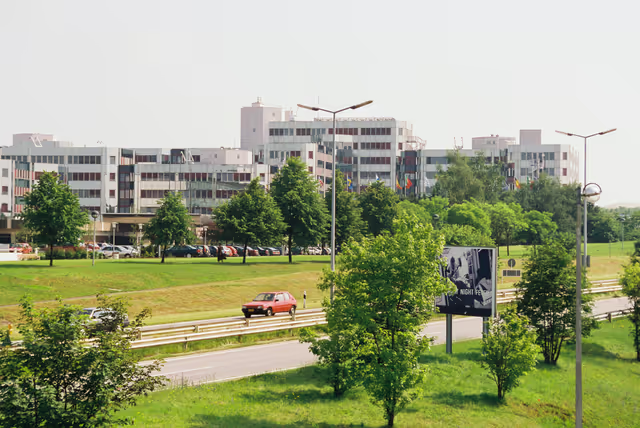 Billede 1: The Konrad Adenauer - KAD -  building in Luxembourg