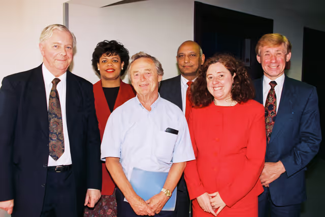 Fotó 5: British MEPs meet with Avtar Singh JOUHL of the Indian Workers Association