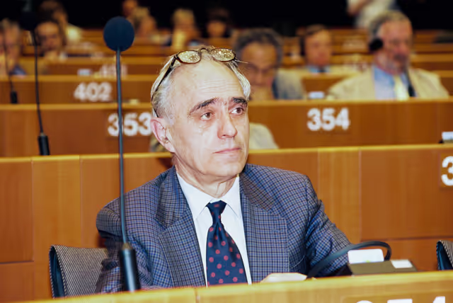 Foto 42: MEP Pierre CARNITI attends a plenary session in Brussels