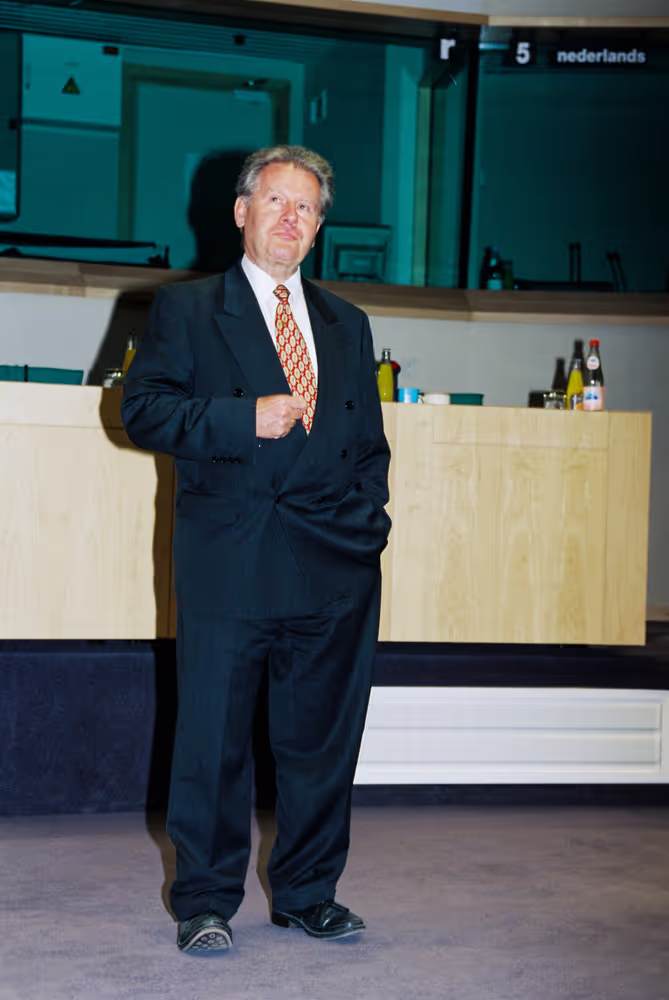 MEP Gunter RINSCHE with visitors in Brussels