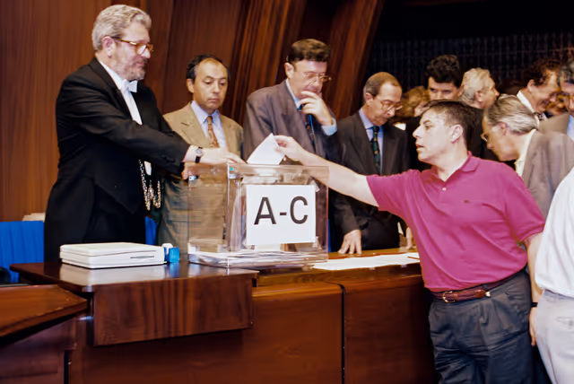 Fotografija 19: Election of European Ombudsman