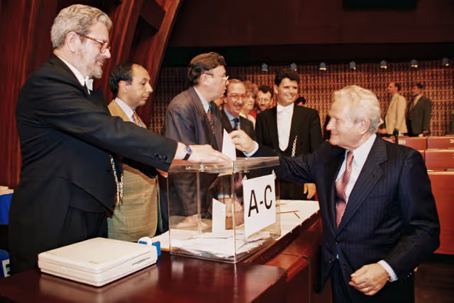 Fotografija 18: Election of European Ombudsman