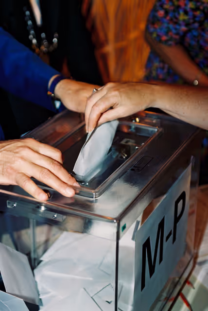 Fotografija 6: Election of European Ombudsman