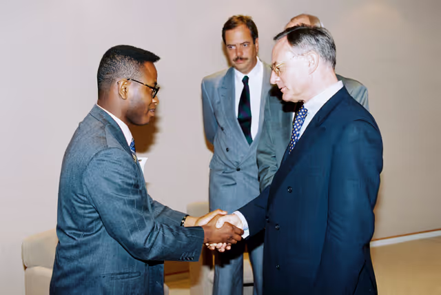 Снимка 1: EP President with an African guest in Strasbourg
