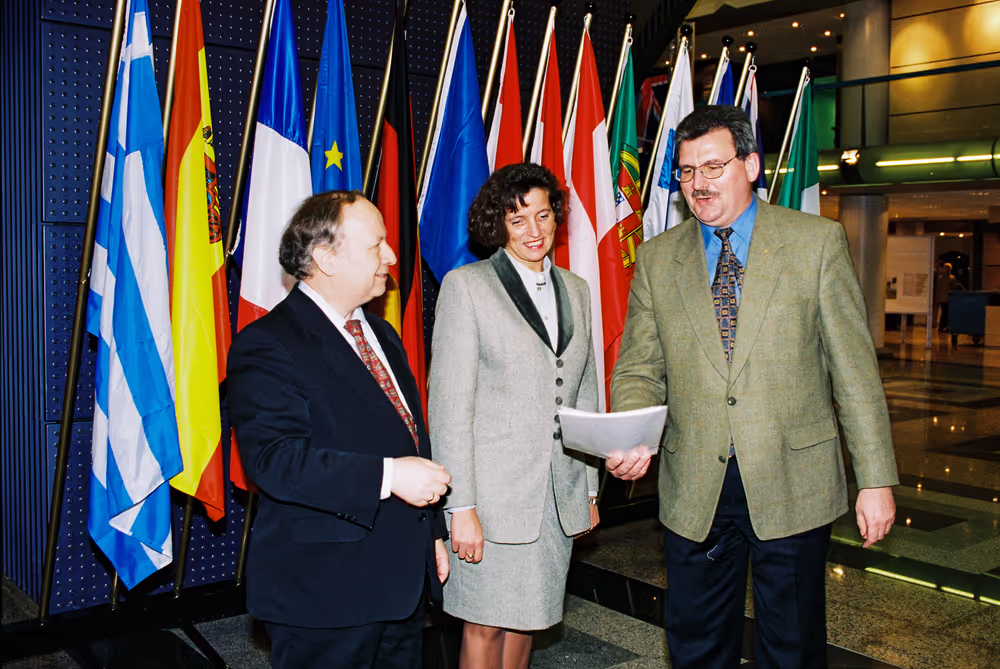 MEPs Otto BARDONG, Christa KLASS and Werner LANGEN together in Strasbourg