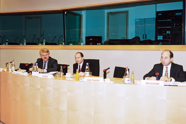 Photo 9: Meeting in Brussels