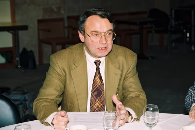 Fotografia 1: Mep Rapha?´l CHANTERIE meets with journalists