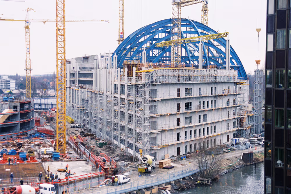 Construction site of the LOW building in Strasbourg in February 1996