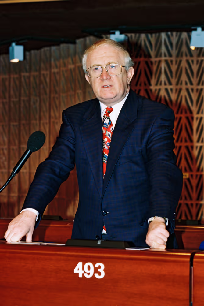 Portrait of MEP Pat the Cope GALLAGHER in the hemicycle