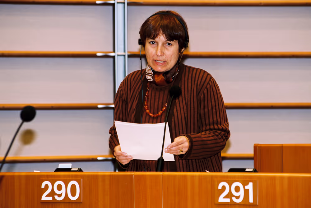 Speech of Angela SIERRA GONZALEZ in plenary session