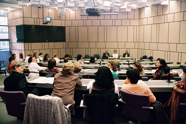 Spanish MEPs meet with visitors in Strasbourg