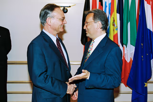 Fotografie 3: EP President meets with Austrian socialist leader Hannes SWOBODA