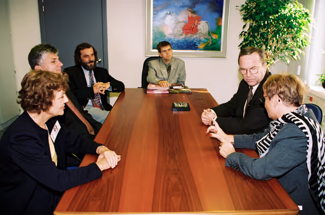 Fotagrafa 2: Wilfried MARTENS and Doris PACK meets a German delegation