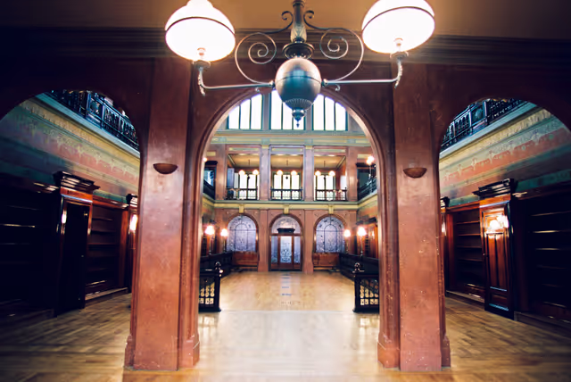 Foto 6: Illustration inside the renovated Solvay library in Brussels