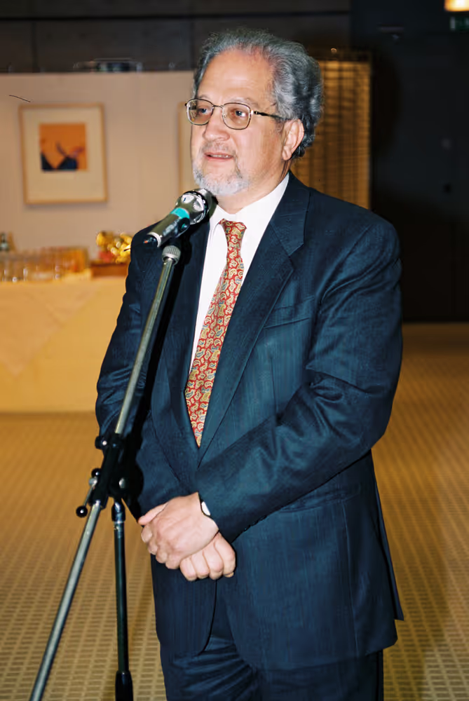 Farewell of a director