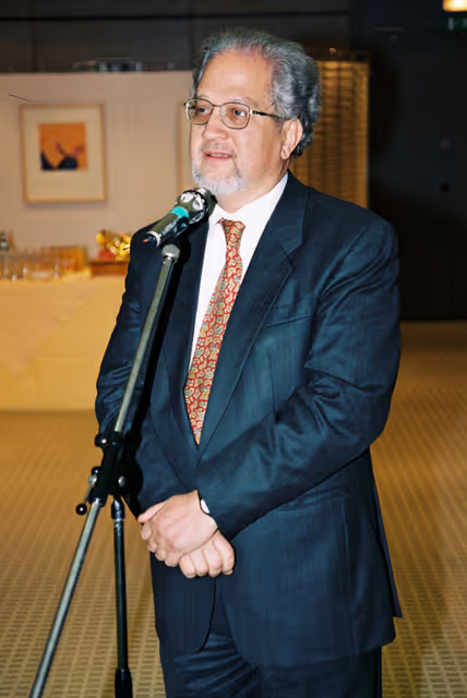 Billede 2: Farewell of a director