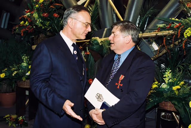 Suriet 49: German MEPs are awarded the German 'Verdienstkreuz' (Merit Cross of the Federal Republic of Germany)